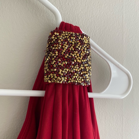 Dress - Picture 2 of 2